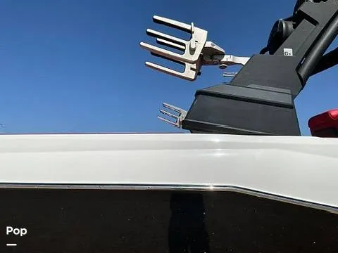 Slide: The Image of Malibu Wakesetter 25 LSV 2023 - 16588207