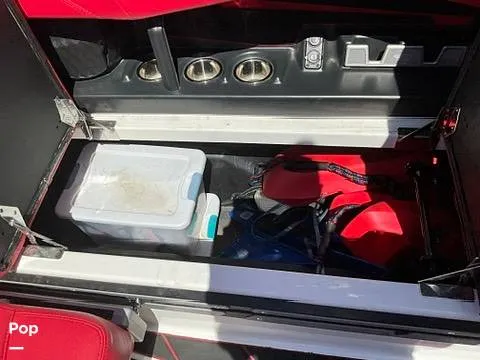 Slide: The Image of Malibu Wakesetter 25 LSV 2023 - 16588085