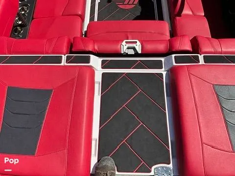 Slide: The Image of Malibu Wakesetter 25 LSV 2023 - 16587967