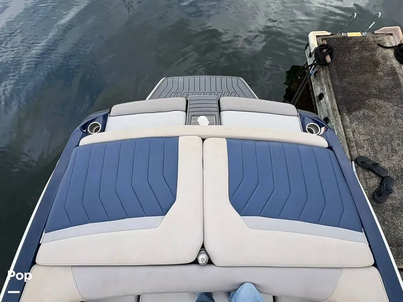Slide: The Image of Malibu Wakesetter 25 LSV 2016 - 16579763
