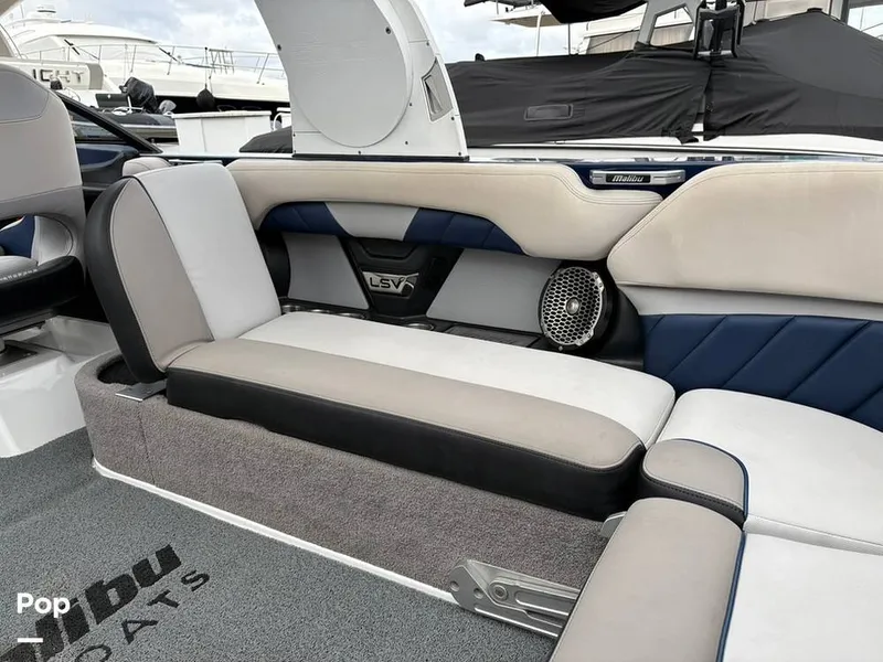 Slide: The Image of Malibu Wakesetter 25 LSV 2016 - 16579782