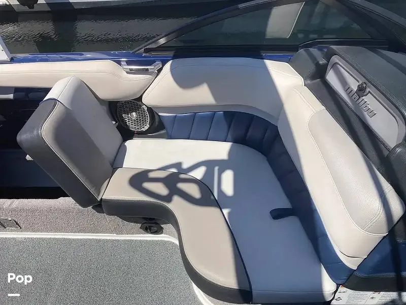 Slide: The Image of Malibu Wakesetter 25 LSV 2016 - 16563977