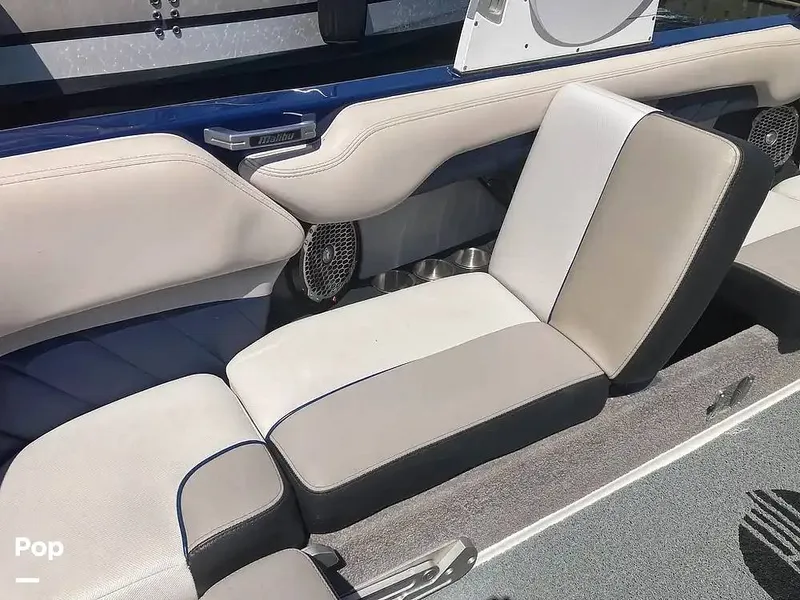 Slide: The Image of Malibu Wakesetter 25 LSV 2016 - 16563975