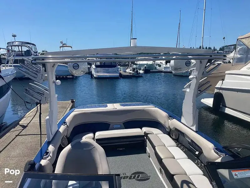 Slide: The Image of Malibu Wakesetter 25 LSV 2016 - 16563989