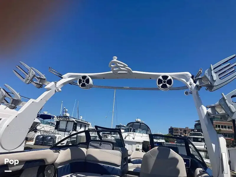 Slide: The Image of Malibu Wakesetter 25 LSV 2016 - 16563951