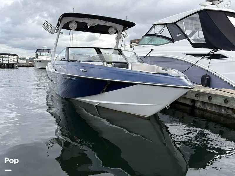 Slide: The Image of Malibu Wakesetter 25 LSV 2016 - 16579790