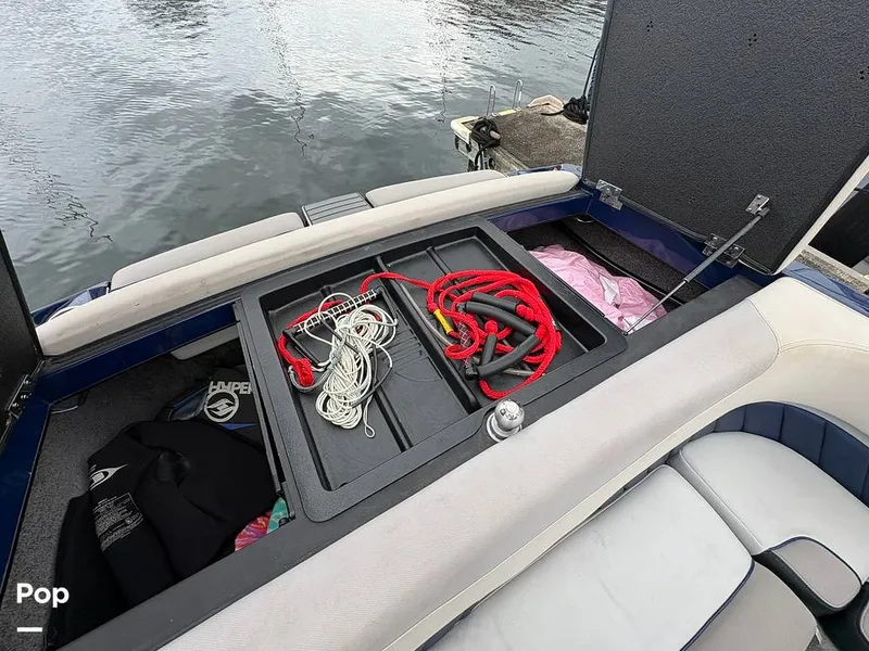 Slide: The Image of Malibu Wakesetter 25 LSV 2016 - 16579771