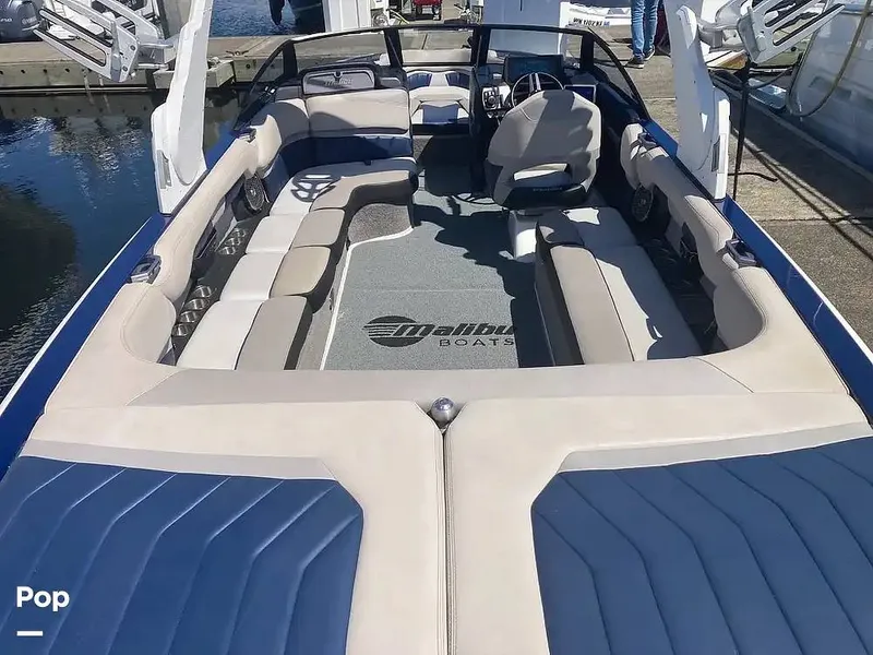 Slide: The Image of Malibu Wakesetter 25 LSV 2016 - 16563944