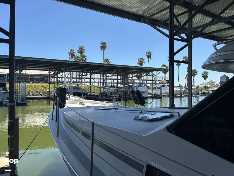 Slide: The Image of Bayliner 3888 1990 - 16599527