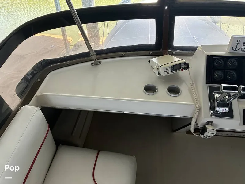 Slide: The Image of Bayliner 3888 1990 - 16599558