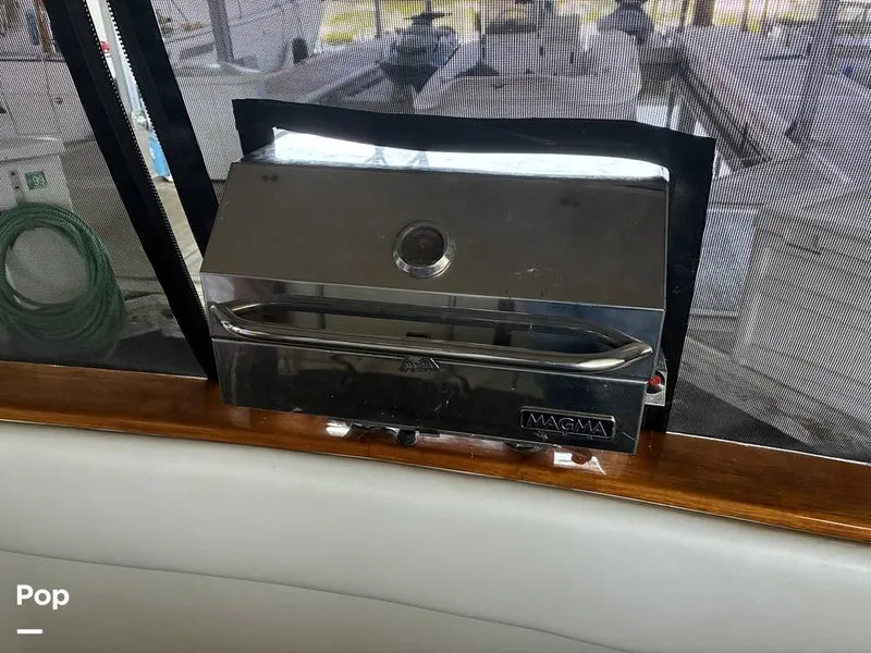 Slide: The Image of Bayliner 3888 1990 - 16600324