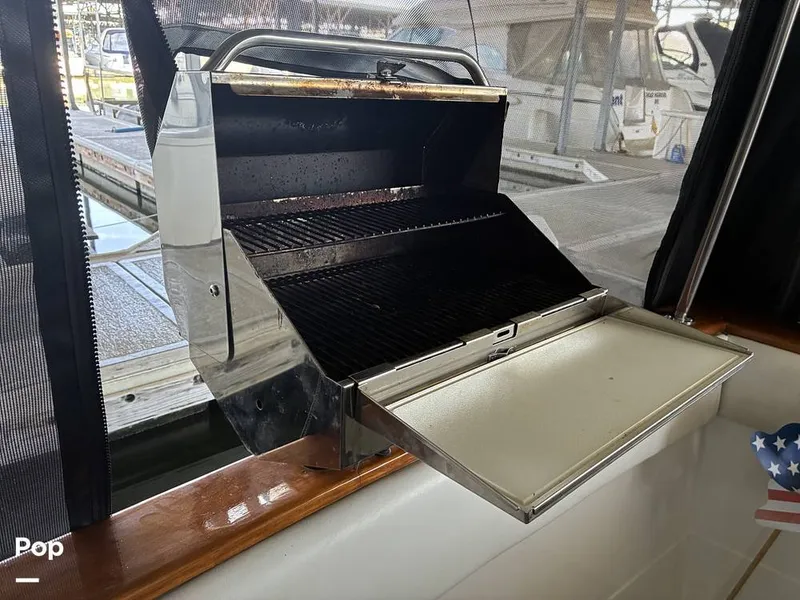 Slide: The Image of Bayliner 3888 1990 - 16600322