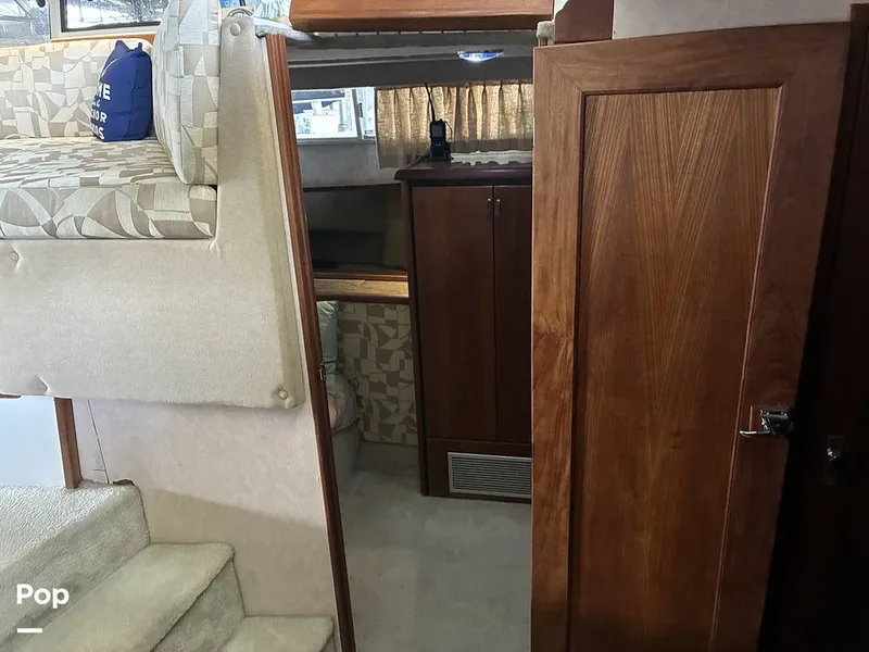 Slide: The Image of Bayliner 3888 1990 - 16599606