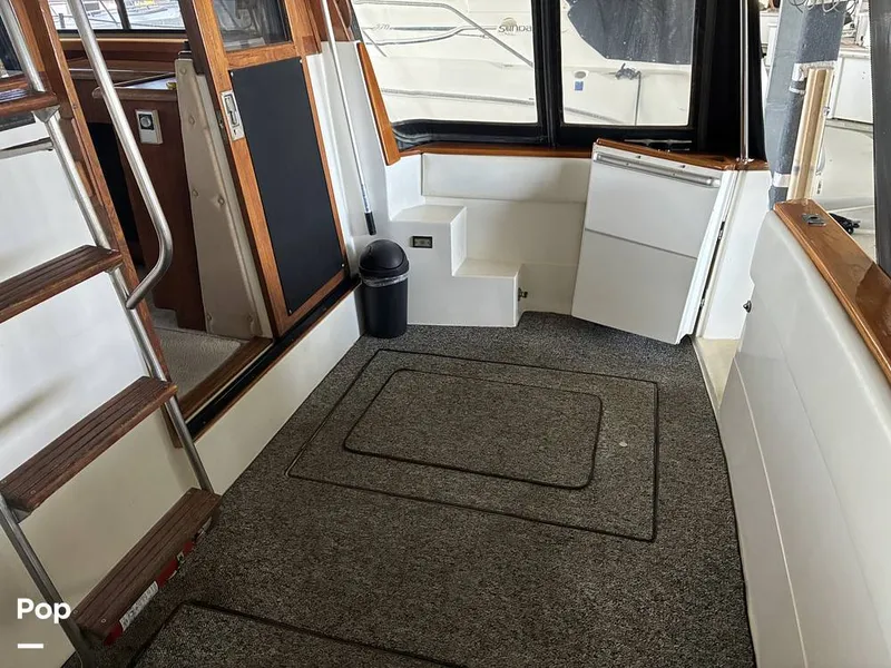 Slide: The Image of Bayliner 3888 1990 - 16599547