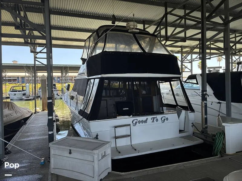 Slide: The Image of Bayliner 3888 1990 - 16599519