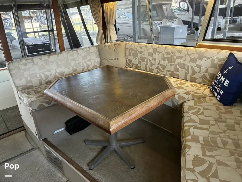 Slide: The Image of Bayliner 3888 1990 - 16599586