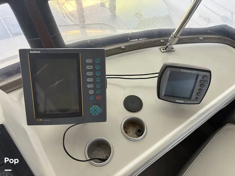 Slide: The Image of Bayliner 3888 1990 - 16599556