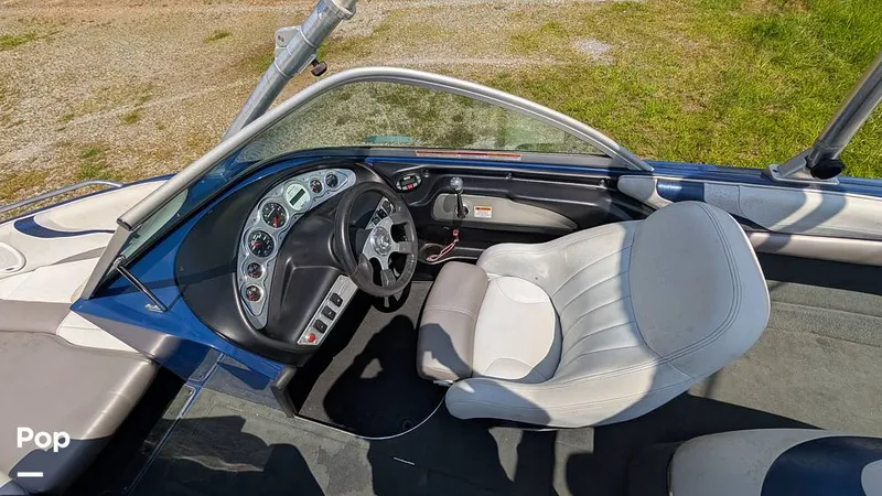 Slide: The Image of Mastercraft x9 2004 - 16677284