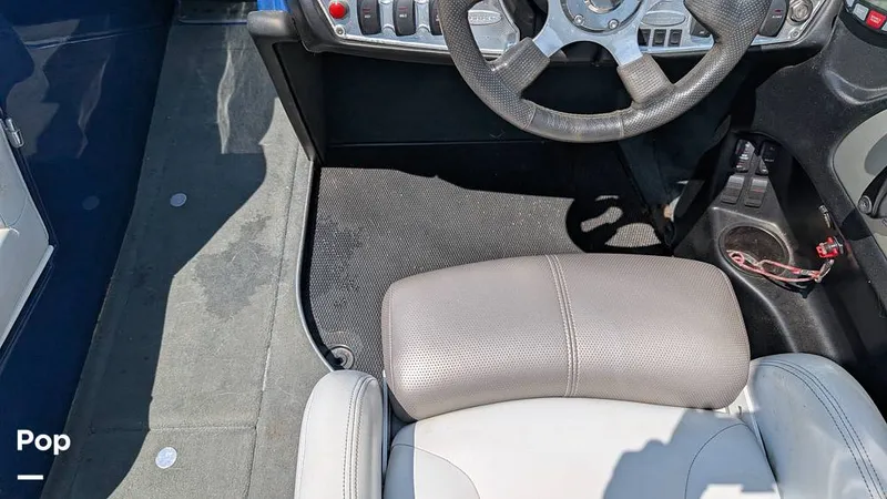 Slide: The Image of Mastercraft x9 2004 - 16677200