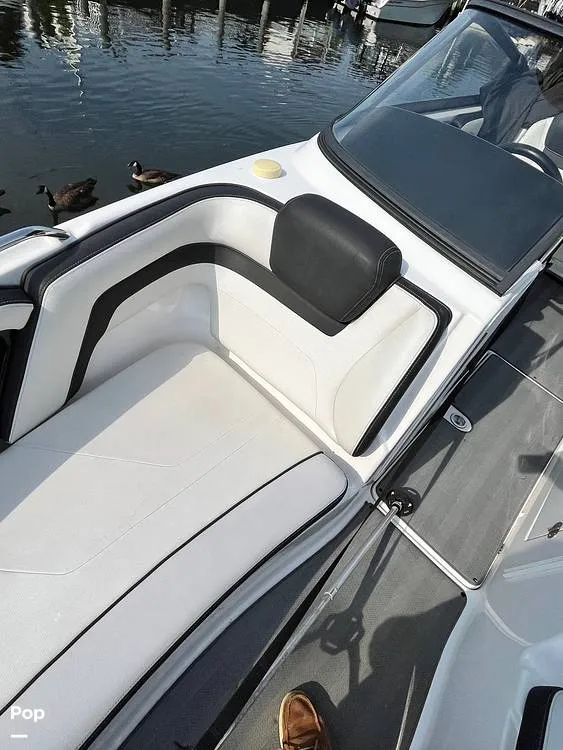 Slide: The Image of Yamaha 242 Limited S E-Series 2019 - 16577253
