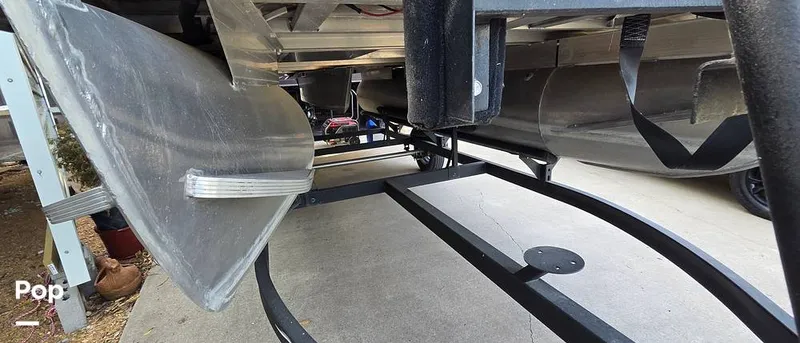 Slide: The Image of Sun Tracker Bass Buggy 16 XL 2022 - 16610309
