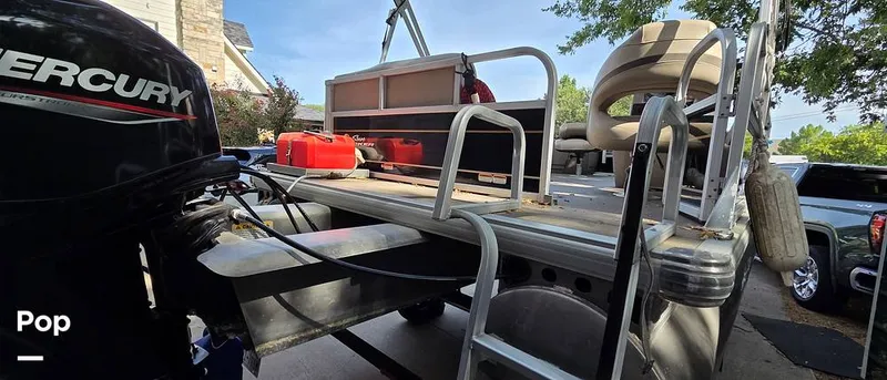 Slide: The Image of Sun Tracker Bass Buggy 16 XL 2022 - 16610295
