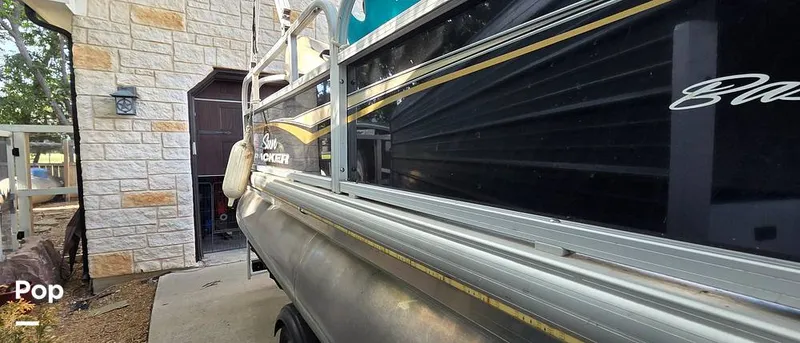 Slide: The Image of Sun Tracker Bass Buggy 16 XL 2022 - 16610293