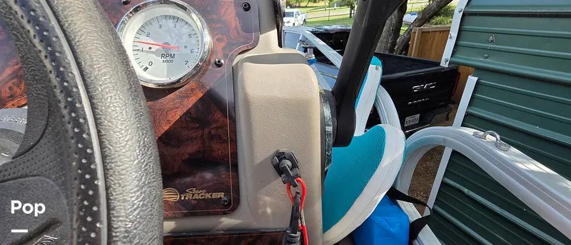 Slide: The Image of Sun Tracker Bass Buggy 16 XL 2022 - 16610343