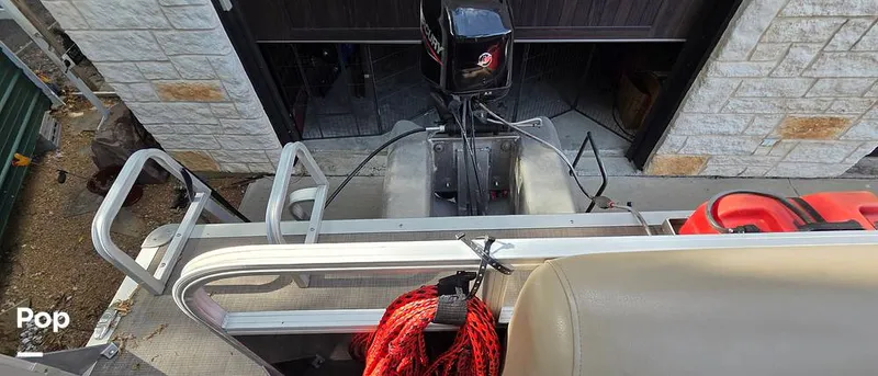 Slide: The Image of Sun Tracker Bass Buggy 16 XL 2022 - 16610322