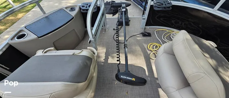 Slide: The Image of Sun Tracker Bass Buggy 16 XL 2022 - 16610339