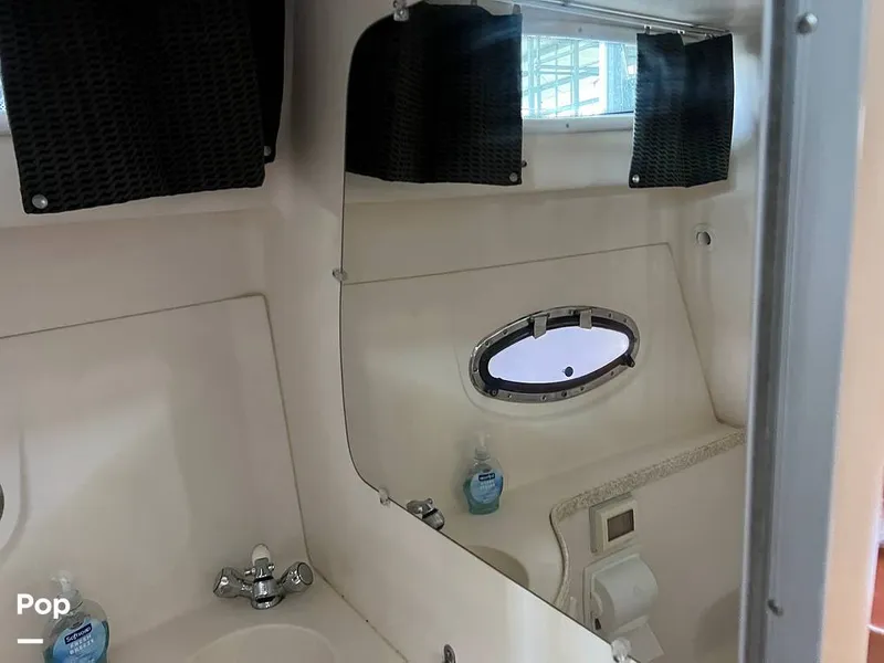 Slide: The Image of Regal 2860 Window Express 2007 - 16611116