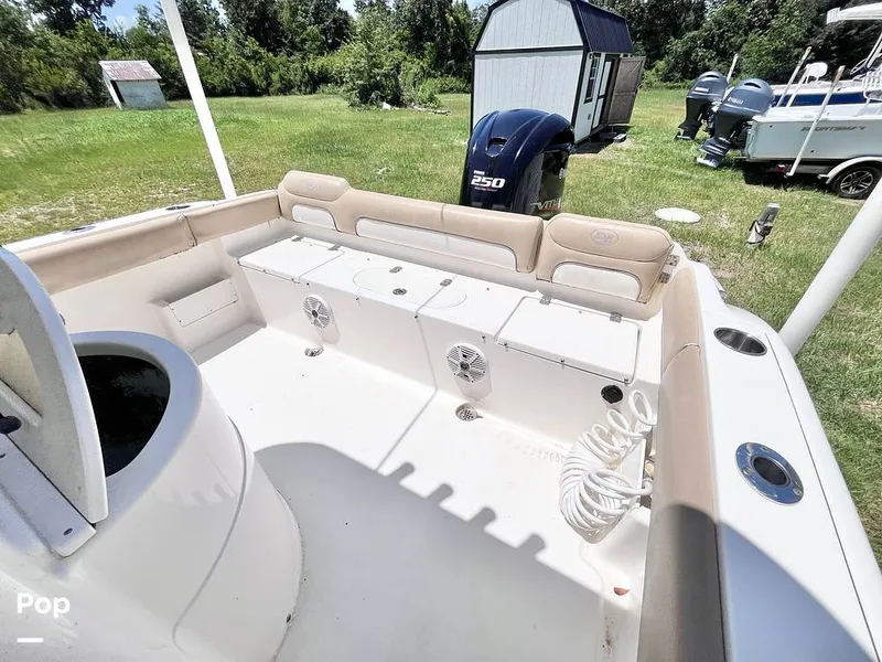 Slide: The Image of Cockpit Seating - 16592168