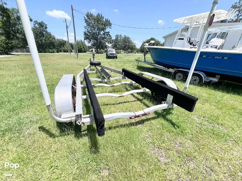 Slide: The Image of Trailer Included - Hubs Being Replaced - 16592208