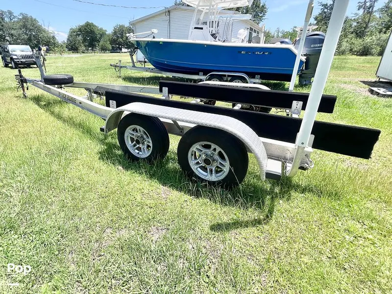 Slide: The Image of Trailer Included - Hubs Being Replaced - 16592207