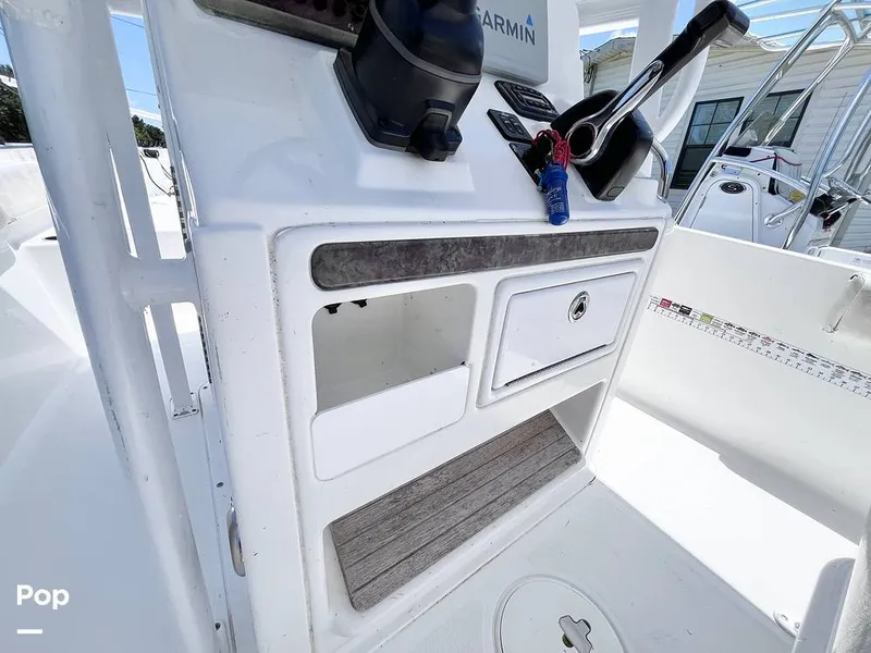 Slide: The Image of Sea Hunt Ultra 225 2014 - 16596929