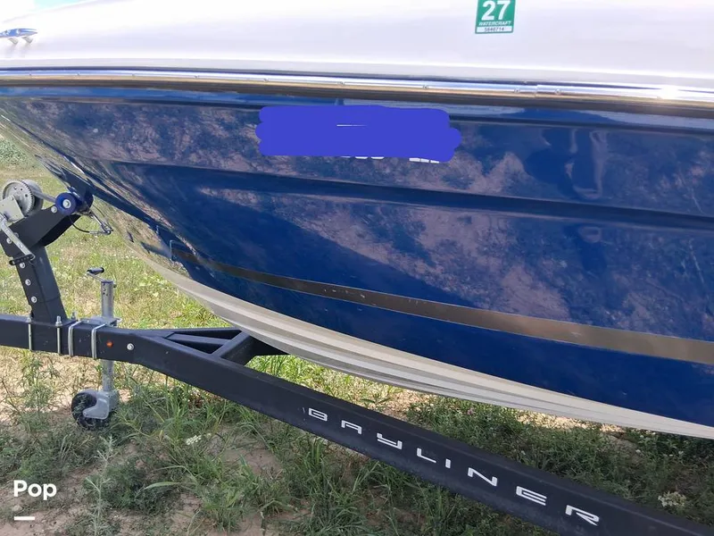 Slide: The Image of Bayliner VR4 2023 - 16601300
