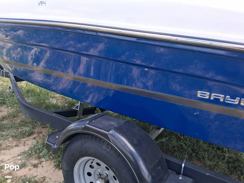 Slide: The Image of Bayliner VR4 2023 - 16601317