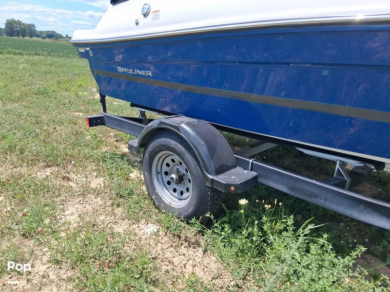 Slide: The Image of Bayliner VR4 2023 - 16601309