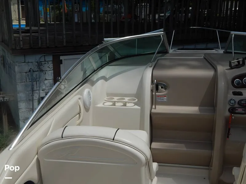 Slide: The Image of Sea Ray 240 Sundeck 2004 - 16573453