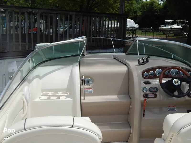 Slide: The Image of Sea Ray 240 Sundeck 2004 - 16573227