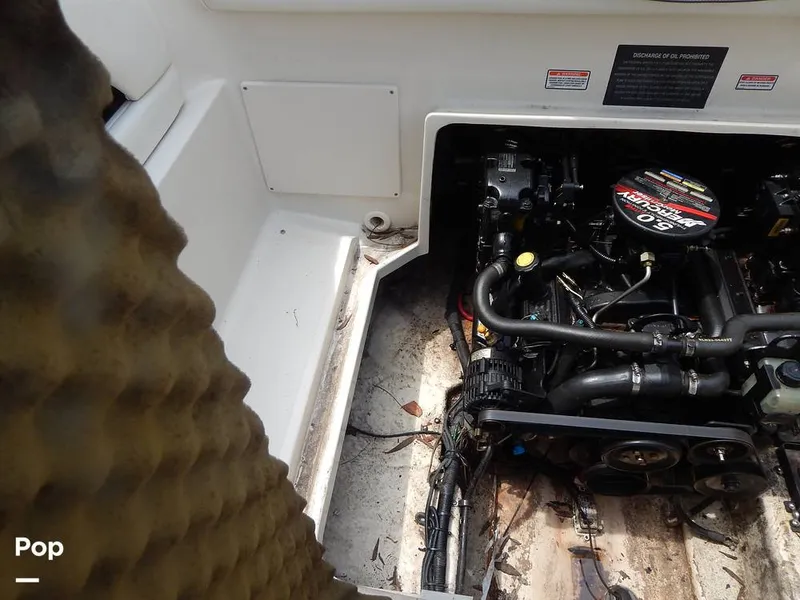 Slide: The Image of Sea Ray 240 Sundeck 2004 - 16573268