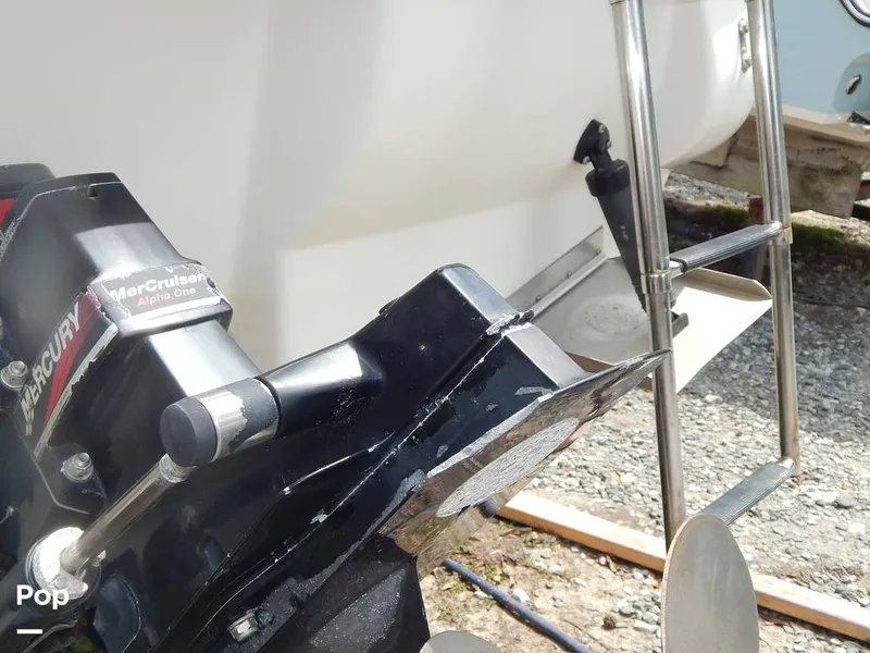 Slide: The Image of Sea Ray 240 Sundeck 2004 - 16573214
