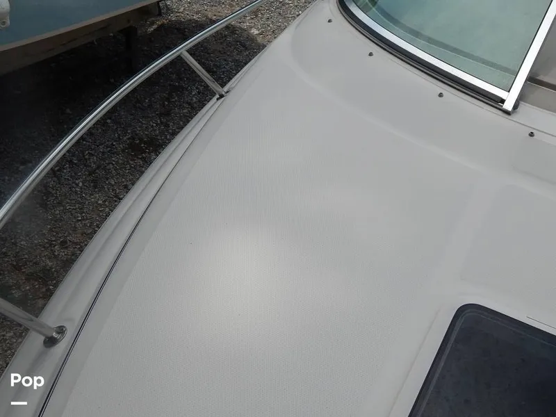 Slide: The Image of Sea Ray 240 Sundeck 2004 - 16573469