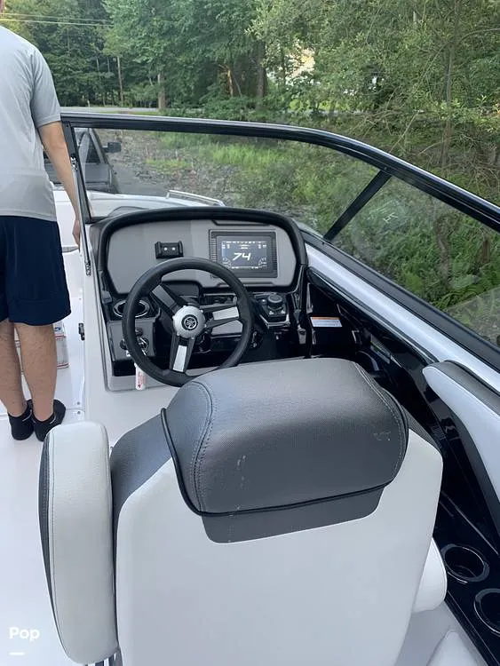 Slide: The Image of Yamaha AR240 2019 - 16579152
