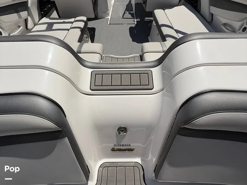 Slide: The Image of Yamaha AR240 2019 - 16582744