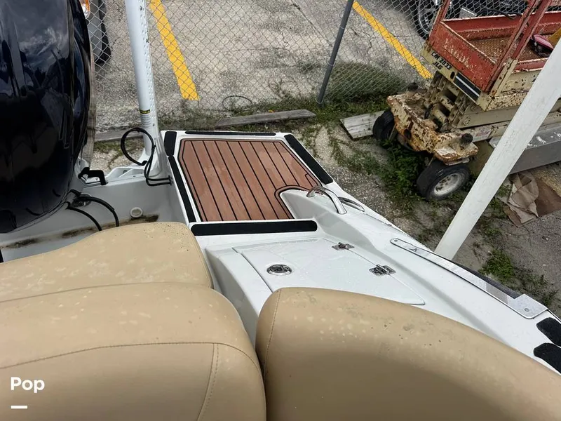 Slide: The Image of Crownline Boats E4FS 2016 - 16626712