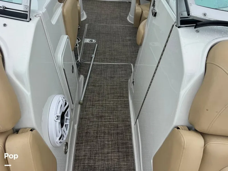 Slide: The Image of Crownline Boats E4FS 2016 - 16626761