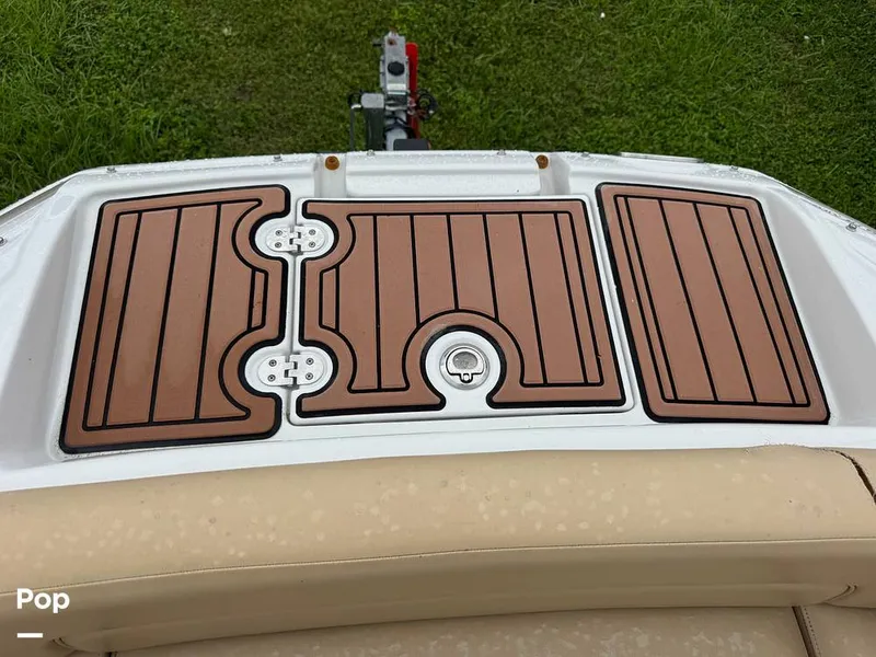 Slide: The Image of Crownline Boats E4FS 2016 - 16626750