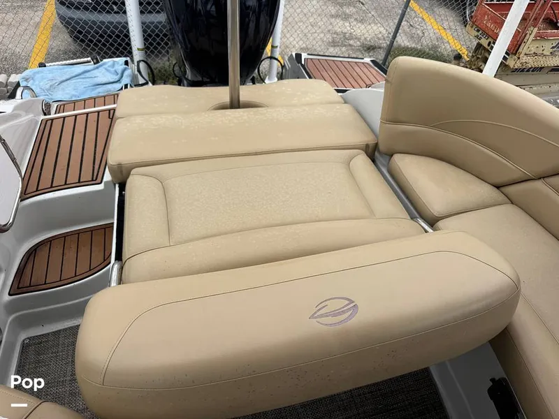Slide: The Image of Crownline Boats E4FS 2016 - 16626772