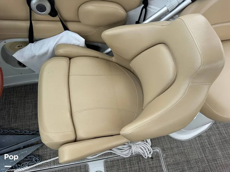 Slide: The Image of Crownline Boats E4FS 2016 - 16626726